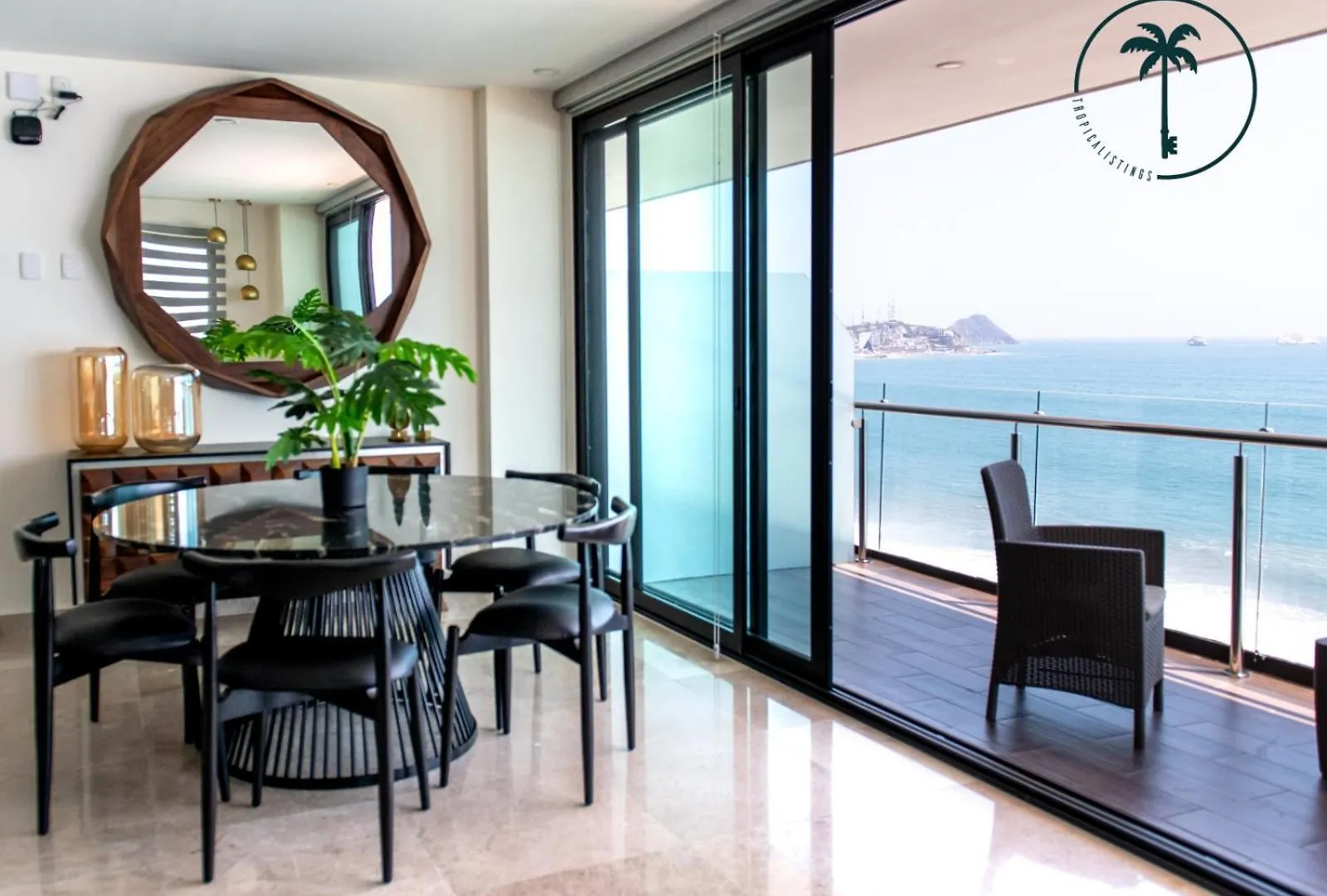 Moderno Condominio Con Vista Al Mar! Mazatlán